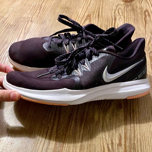 PREOWNED NIKE TANJUN IN SEASON TRAINERS RUNNING SHOES SIZE 8 BLACK PINK SILVER - Picture 2 of 16